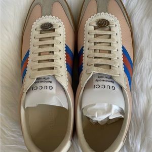 BNIB GUCCI Sneakers- comes with box and dust bag !! Size 38